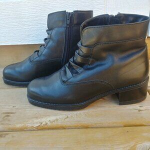 Naturalizer Canada Black Leather Ankle Boots Booties 6.5 37